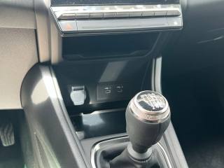 RENAULT Captur usata, con Touch screen