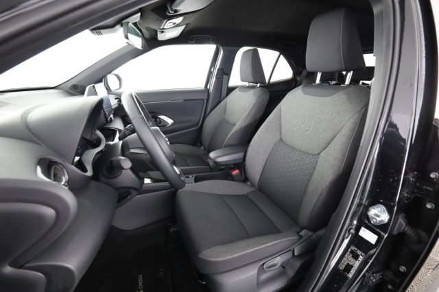 TOYOTA Yaris Cross usata 2
