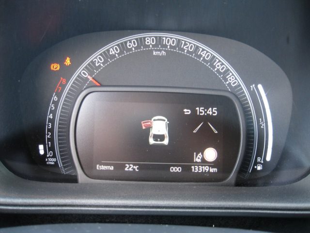 TOYOTA Aygo X usata, con Servosterzo