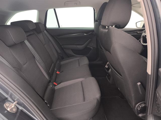 SKODA Octavia usata, con Sensori di parcheggio posteriori