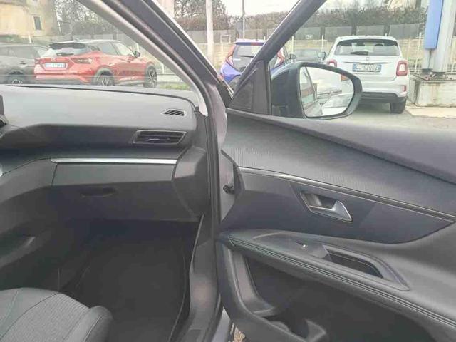 PEUGEOT 3008 usata, con Climatizzatore