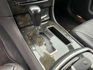 LANCIA Thema usata, con Fari Xenon