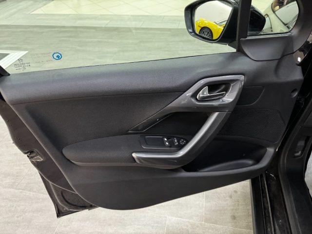 PEUGEOT 2008 usata, con Cruise Control