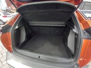 PEUGEOT 2008 usata, con Chiusura centralizzata