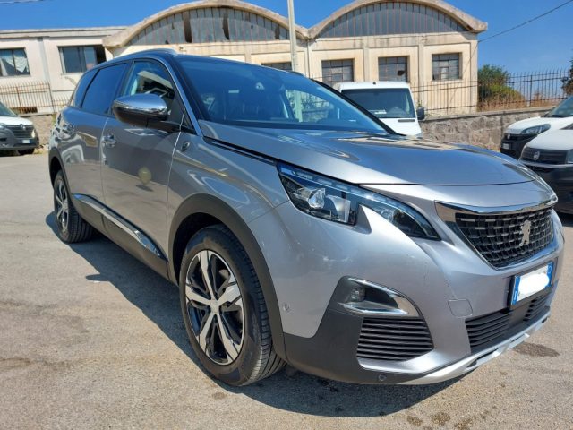 PEUGEOT 5008 usata 1