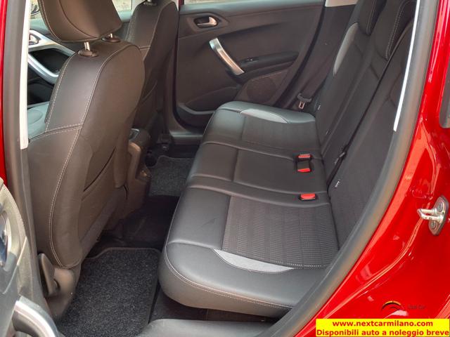 PEUGEOT 2008 usata, con Controllo trazione