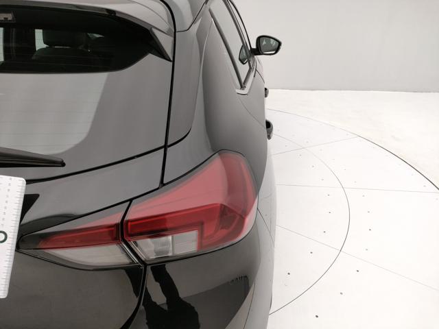 OPEL Corsa usata, con Bluetooth