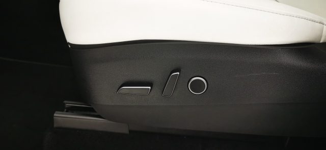 TESLA Model Y usata, con Airbag testa