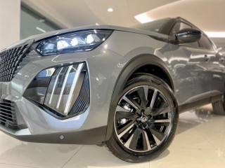 PEUGEOT 2008 usata, con Autoradio