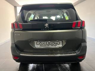 PEUGEOT 5008 usata, con Alzacristalli elettrici