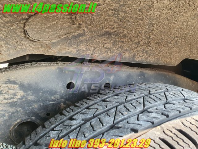 NISSAN Terrano II usata 23