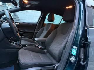 OPEL Astra usata, con Sistema di navigazione