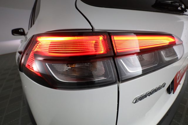 TOYOTA Corolla Cross usata 16