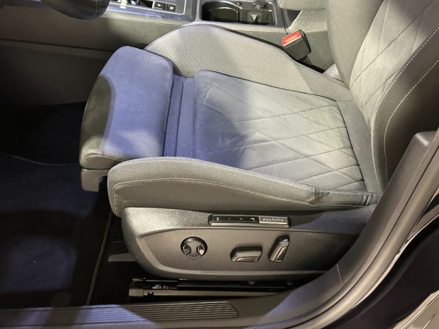 VOLKSWAGEN Golf usata, con Chiusura centralizzata