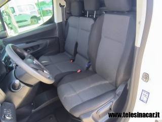 OPEL Combo usata, con Bracciolo