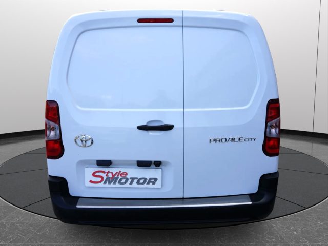 FIAT Doblo usata, con Bracciolo