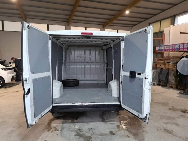 PEUGEOT Boxer usata, con Controllo trazione