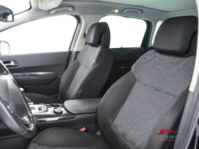 PEUGEOT 3008 usata 8