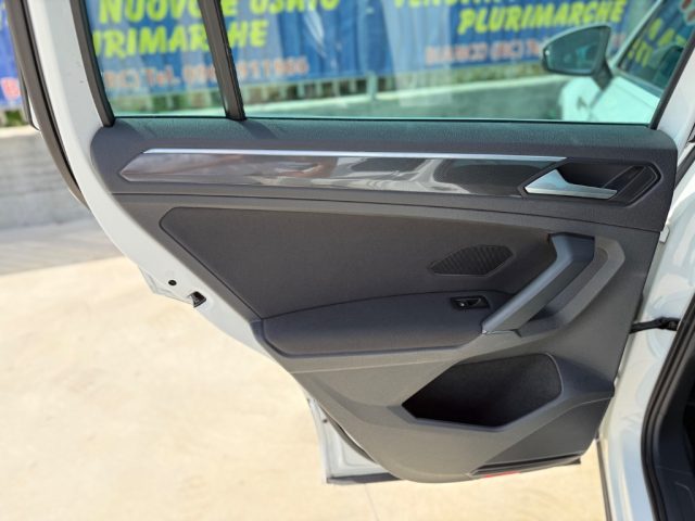 VOLKSWAGEN Tiguan usata 23