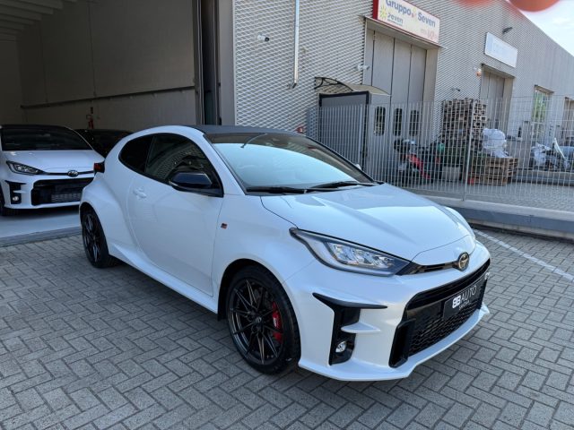 TOYOTA Yaris usata, con Alzacristalli elettrici