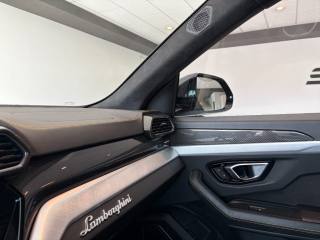 LAMBORGHINI Urus usata, con Tettuccio apribile