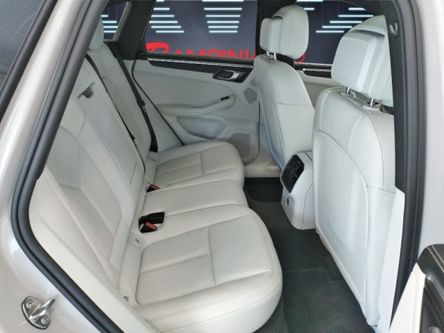 PORSCHE Macan usata 18