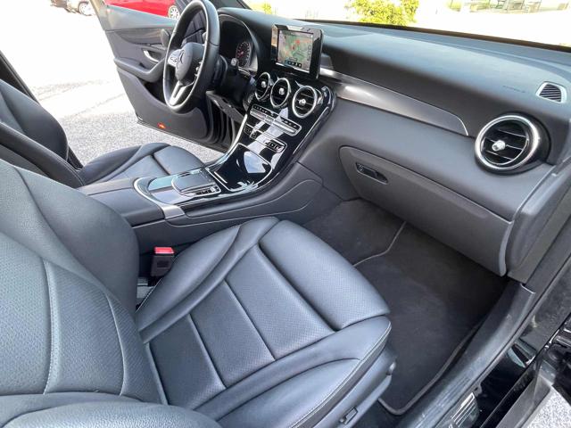 MERCEDES-BENZ GLC 220 usata 20