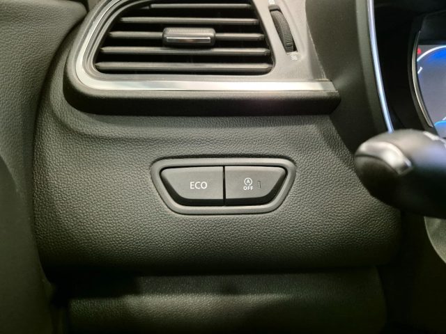RENAULT Kadjar usata, con Sensori di parcheggio anteriori