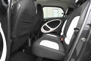 SMART ForFour usata, con USB