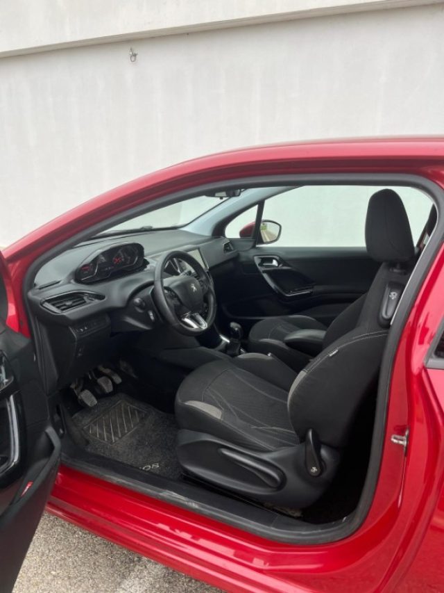PEUGEOT 208 usata, con Climatizzatore