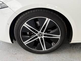 MERCEDES-BENZ A 180 usata, con Airbag testa