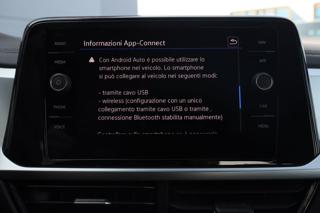 VOLKSWAGEN T-Roc usata, con Sensori di parcheggio anteriori