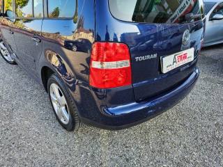VOLKSWAGEN Touran usata 62