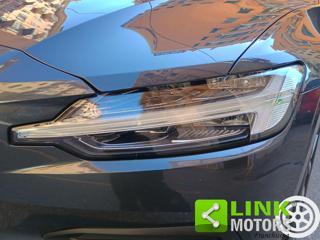 VOLVO V60 usata, con Park Distance Control