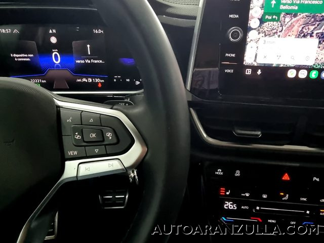 VOLKSWAGEN T-Roc usata, con Regolazione elettrica sedili