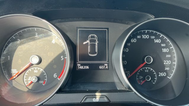 VOLKSWAGEN Golf Sportsvan usata, con ESP