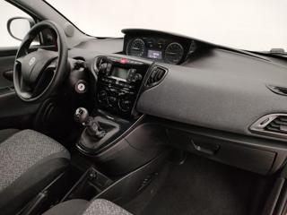 LANCIA Ypsilon usata, con Hill holder
