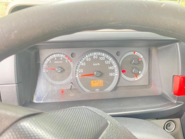 NISSAN usata 12