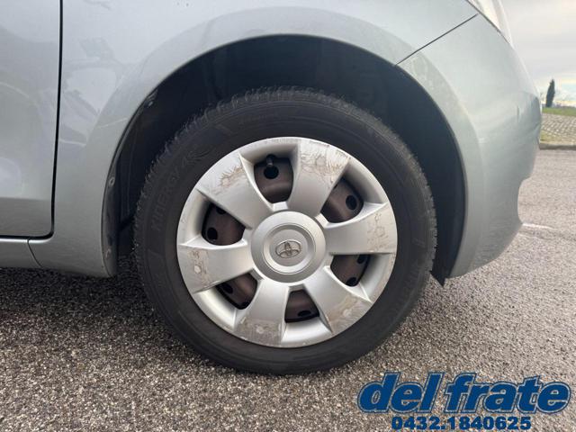 TOYOTA Yaris usata, con Marmitta catalitica