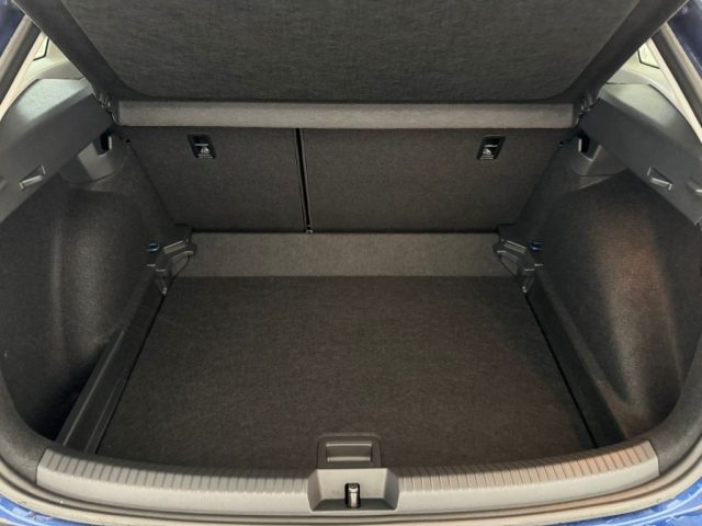 VOLKSWAGEN Taigo usata, con Servosterzo