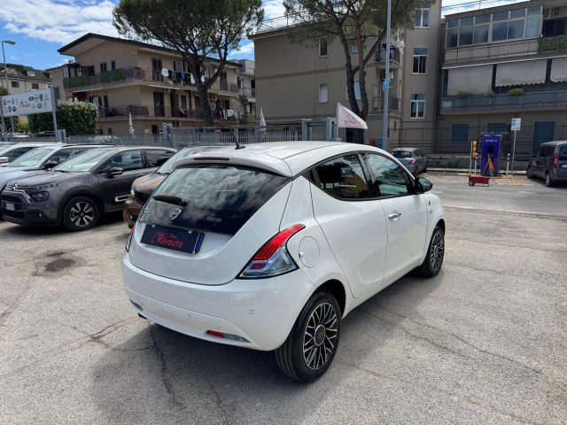 LANCIA Ypsilon usata, con Boardcomputer