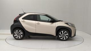 TOYOTA Aygo X usata, con Autoradio
