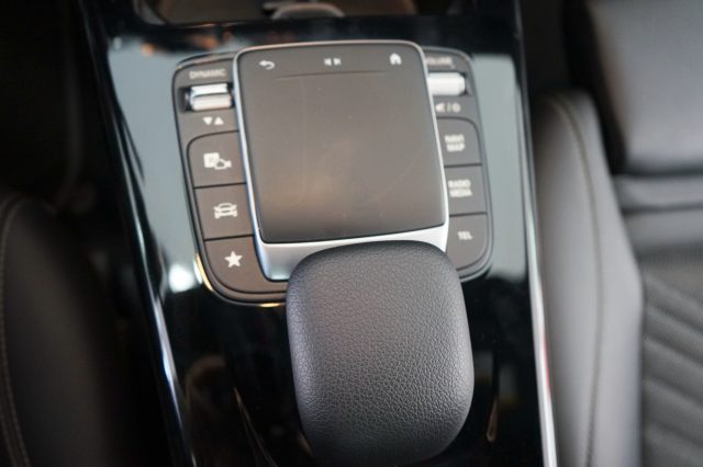 MERCEDES-BENZ A 180 usata, con Park Distance Control
