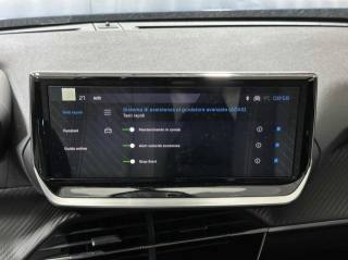 PEUGEOT 2008 usata, con Sensore di luce