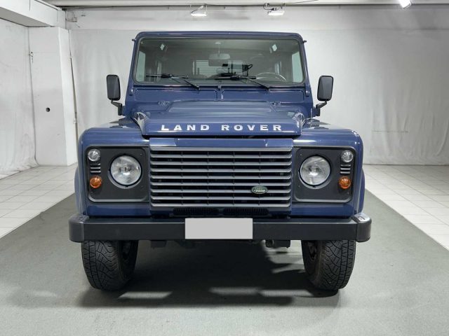 LAND ROVER Defender usata 7