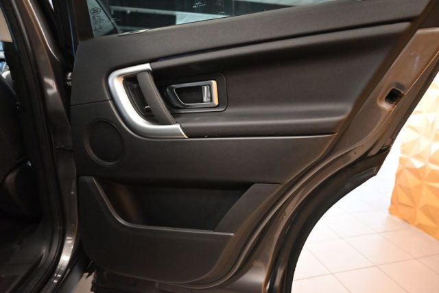 LAND ROVER Discovery Sport usata 60
