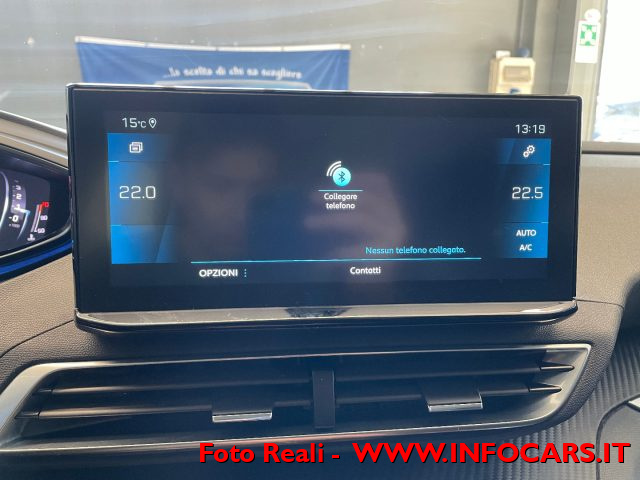 PEUGEOT 3008 usata, con Volante in pelle