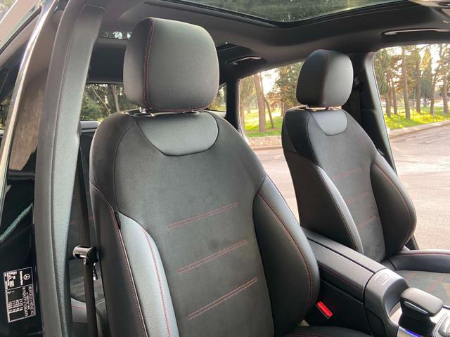 MERCEDES-BENZ GLA 200 usata, con Volante in pelle