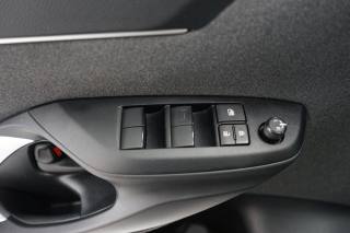 TOYOTA Yaris Cross usata 24