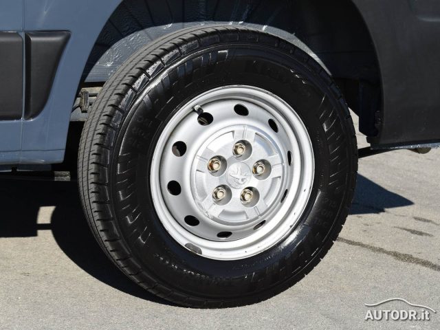 PEUGEOT Boxer usata, con Sistema di avviso di distanza
